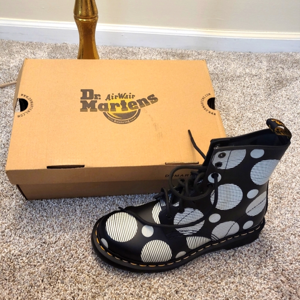 Dr. Martens Black+White Polka Dot Boot, size 9